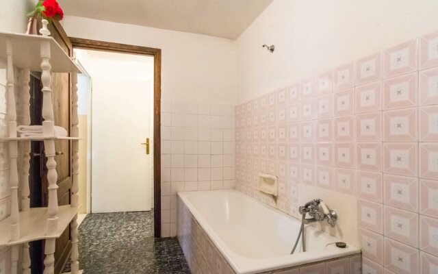 Farmhouse in Bacchereto Near Wine Region