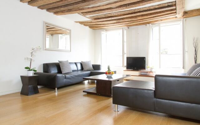Saint Germain - Mabillon Apartment