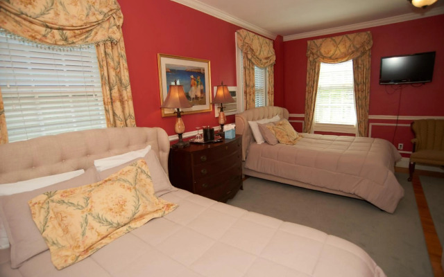 The Inns On Bellevue