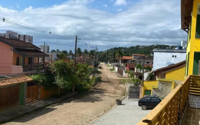 toninhas 300 mts mar