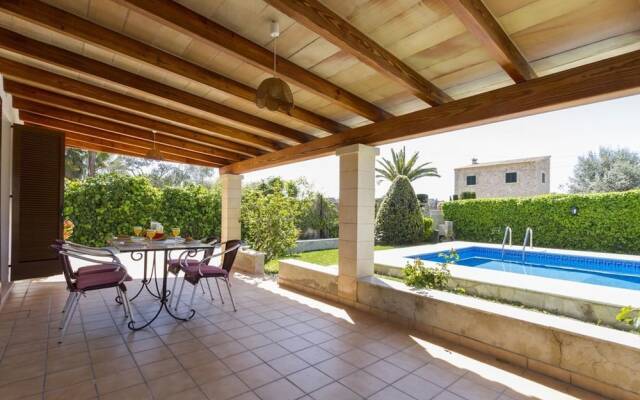 Villa - 2 Bedrooms with Pool - 103185