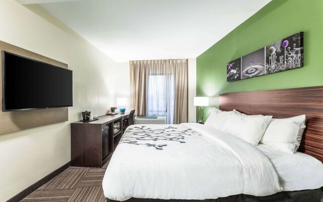 Van Wyck Hotel & Suites Near JFK Airport