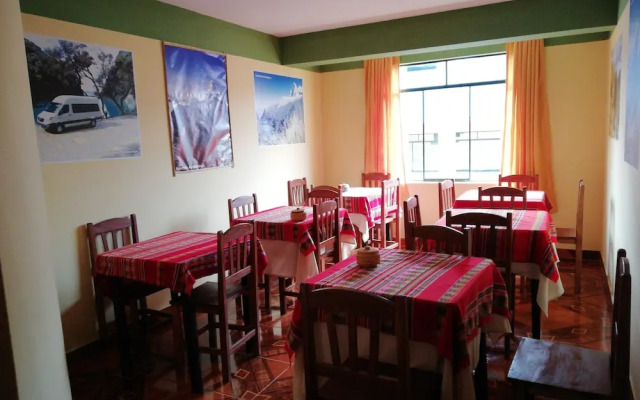 Artesonraju Hostel Huaraz