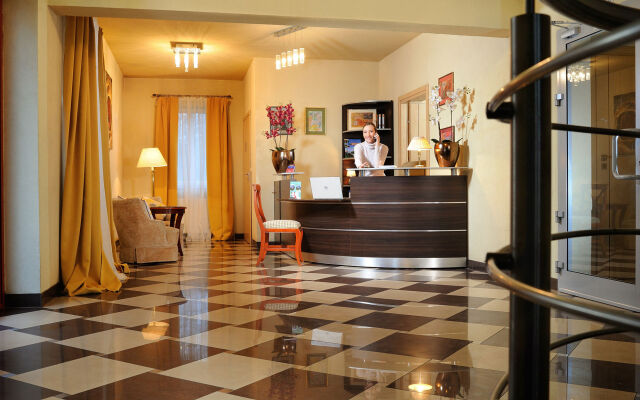 Garden Park Hotel