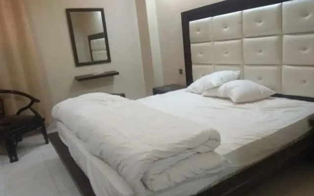 Executive One Hotel