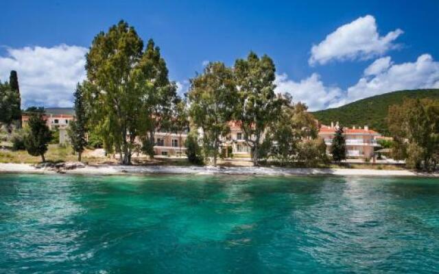 Aparthotel 5 Stars Karavomylos