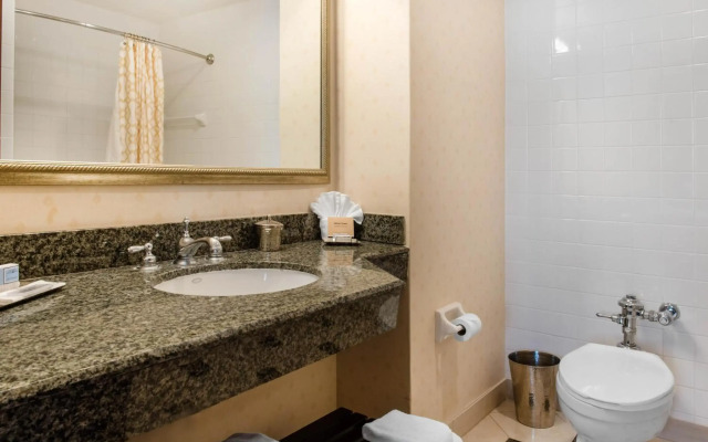 Omni Severin Hotel