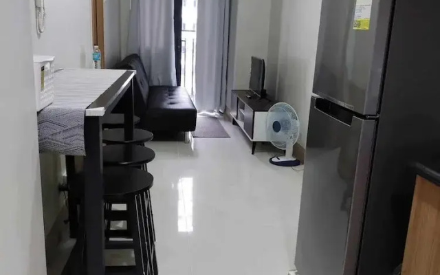 Cozy 642 1BR Shore3 Residence, Amenity Pool View, Near Airport, IKEA, MOA,SMX, Pasay City, Manila