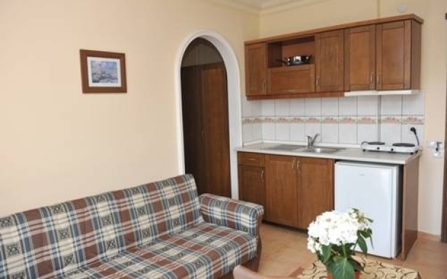 Best House Apart 2