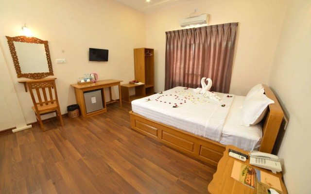 Bagan Emerald Hotel