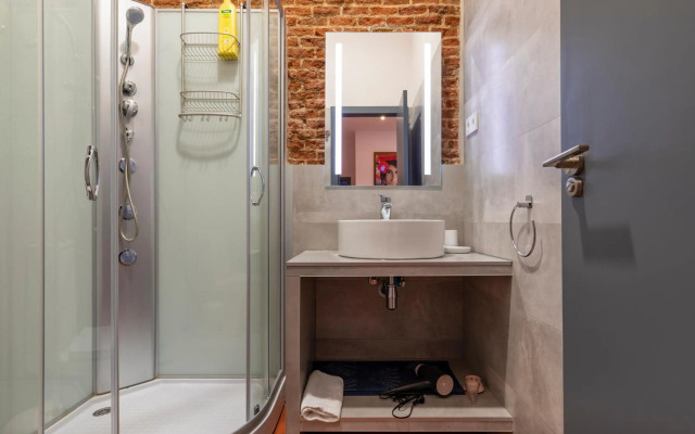 Homeabout Imperial Apartment