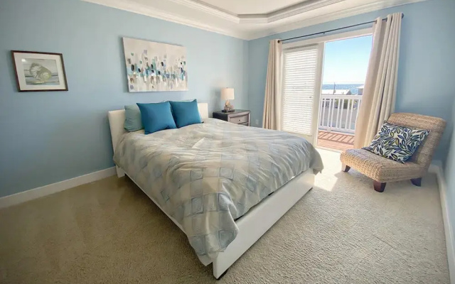 High Tide by Sea Scape Properties