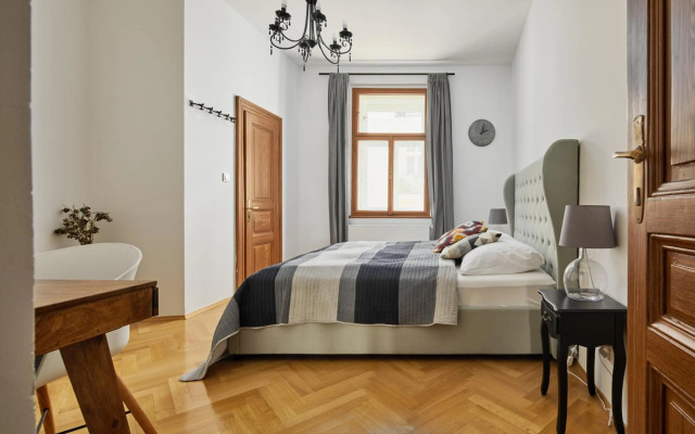 Lavish Apartment in Old Town by Prague Days