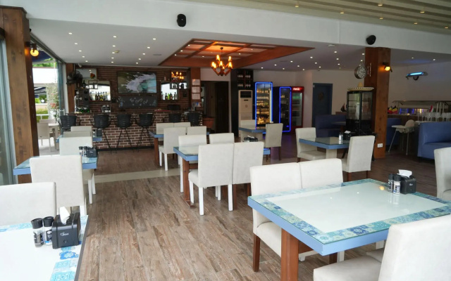Blueberry Boutique