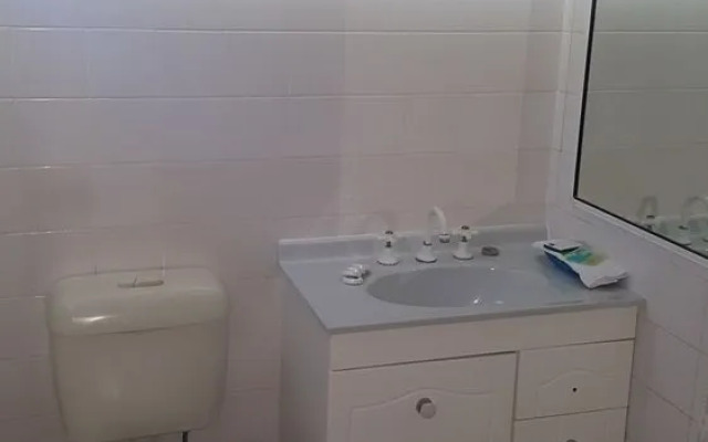 Nightcap at Queens Beach Hotel