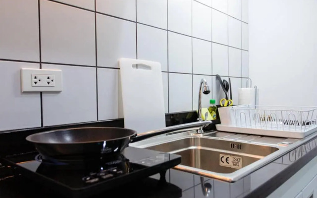 P4 Silom Large 2beds full kitchen WIFI 4-6pax