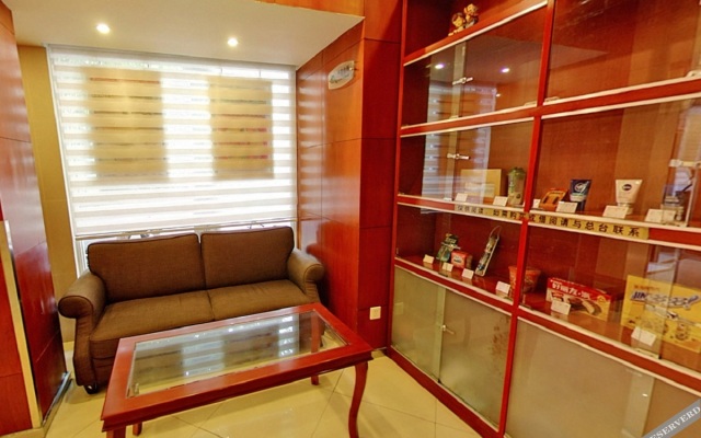 Hanting Hotel Shanghai Xiangyang Road