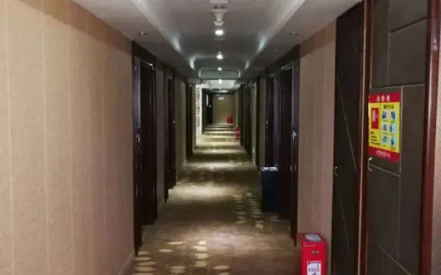 Changsha Jinheyuan Hotel (Lugu High-tech Industrial Park, School of Foreign Economics)