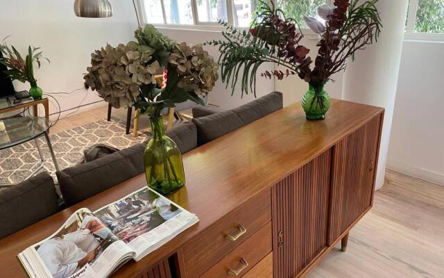 Best Location 3 bedroom apt in CONDESA