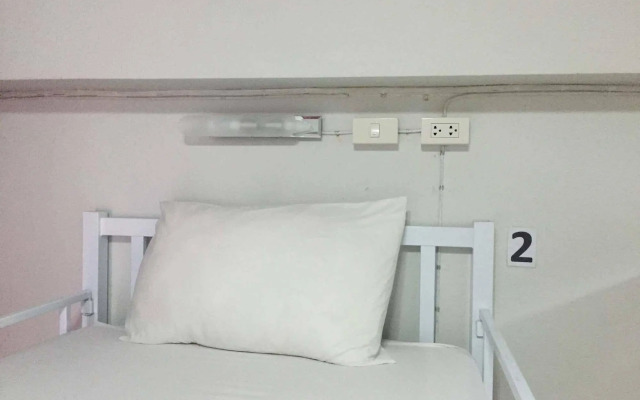 Donmuang Airport Hostel