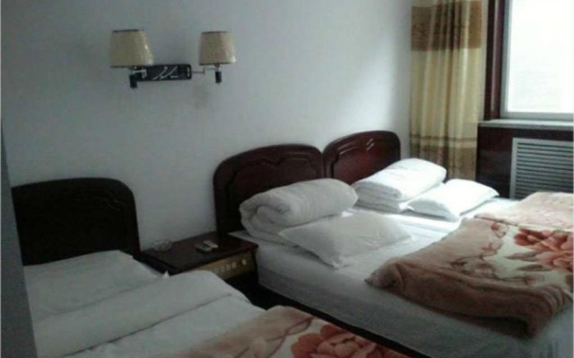 Runping Hotel – Guest Rooms – Xinzhou