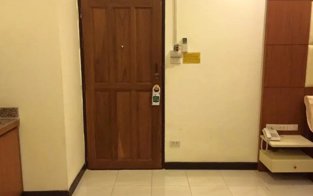 Eight Ville Apartment