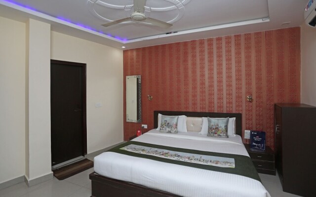 Oyo 9369 Raj Paradise