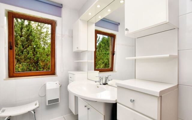 Beautiful Holiday Home in Durbuy With Garden