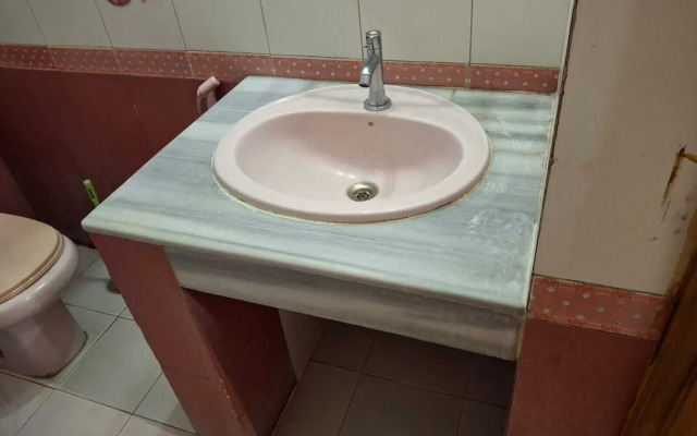 Hotel Dhanmondi