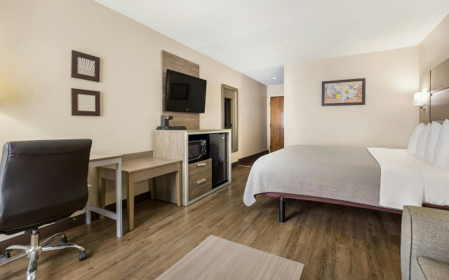 Hometown Inn