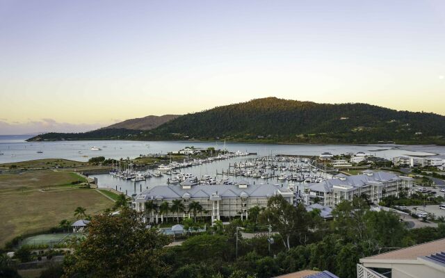 Whitsunday Terraces Hotel Airlie Beach