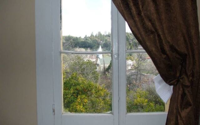 The Historic Hotel Leger