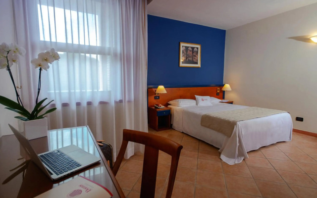 Domus Grand Hotel