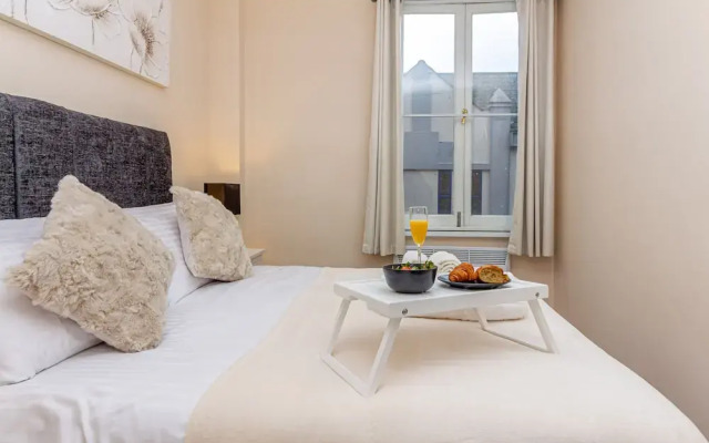 Worcester City Centre Apartment - 2 Bedrooms