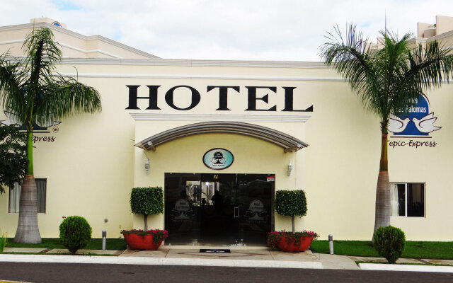 Hotel Las Palomas Tepic Express