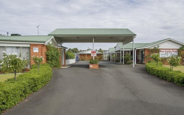 Rose Garden Motel