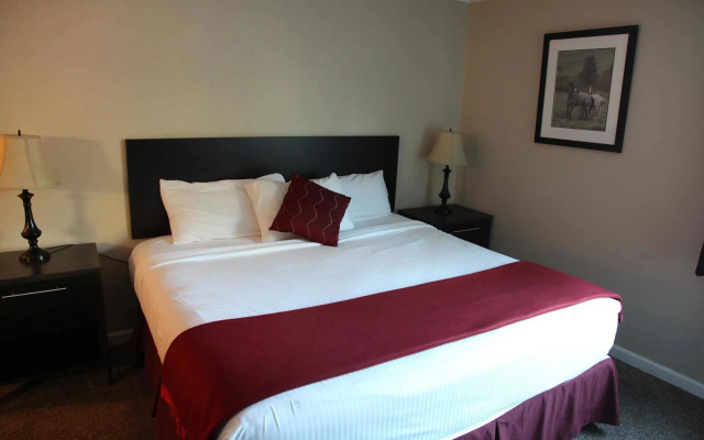 Westwoods Rimview Inn