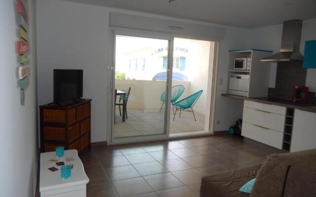 Appartement Saintes-Maries-de-la-Mer, 2 pièces, 4 personnes - FR-1-475-5