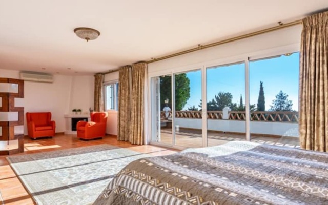 107708- Villa in Mijas