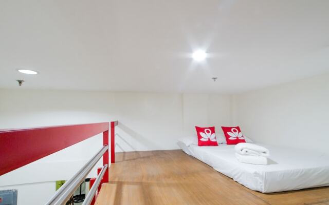 ZEN Rooms Time Travellers Makati