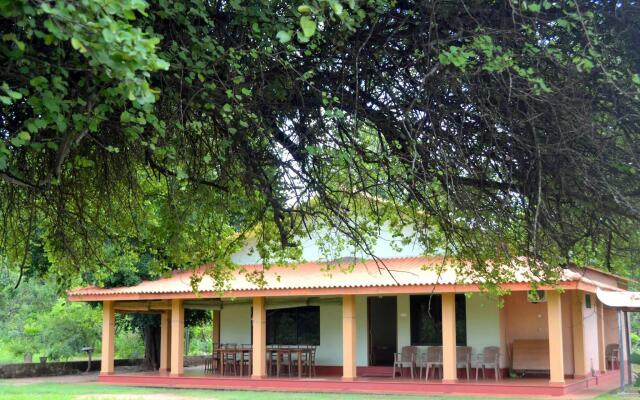 Wilpattu Dilsara Holiday Resort