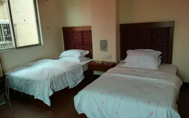 Quanyue Apartment