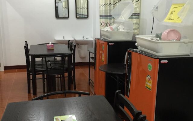 Phum & Proud Homestay