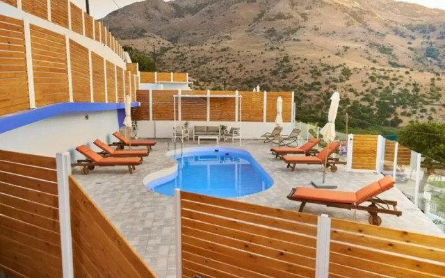 Stunning Lake Kournas Retreat 2 New Private Pool