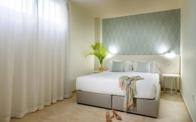 Marinell Collection Palm-Mar