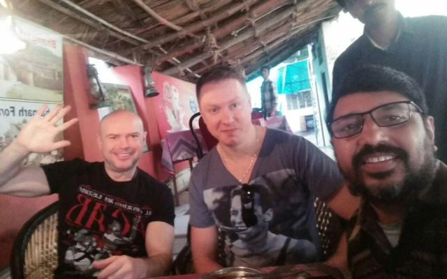 Hotel Chit Chat Palace