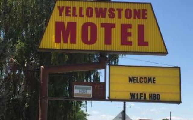 Yellowstone Motel