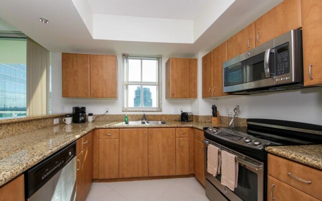 Bluebird Suites in Brickell