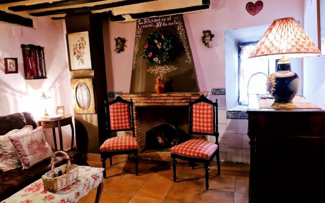 Room in Lodge - Romantic Christmas in a beautiful rural house ideal for a romantic getaway