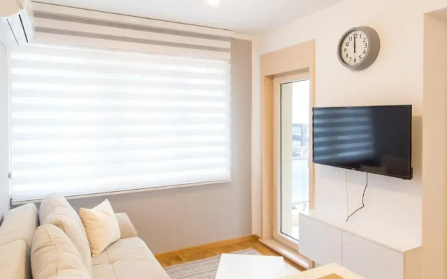 Central Budva apartment C15